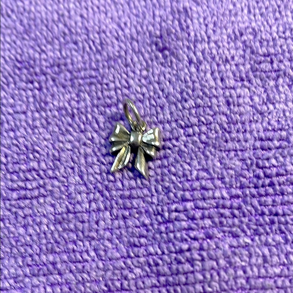 James Avery Tiny Bow Charm